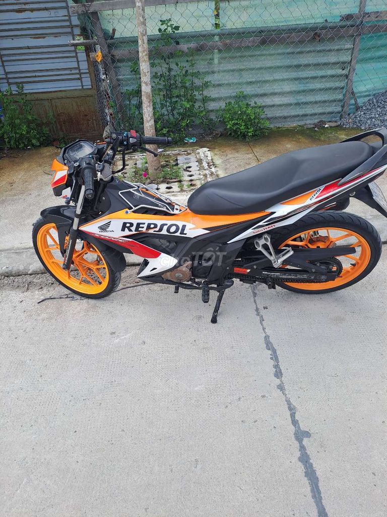 Câm ban xe như hinh. Mua bán Xe máy tại Quận 12 Tp Hồ Chí Minh được đăng bởi hoàng đạt  hình 3