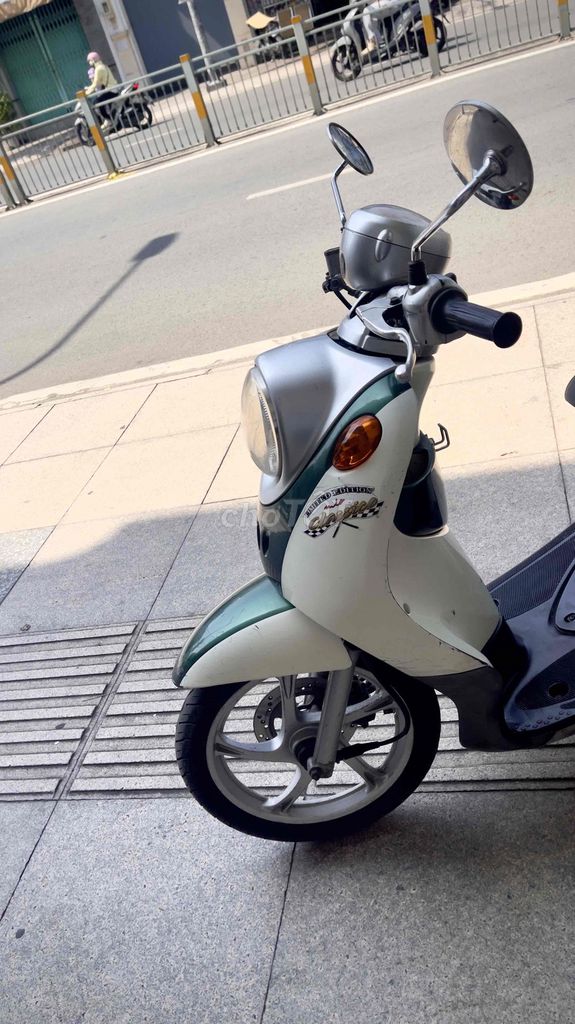 mio Claccio ghi đông trần xe thái  màu trắng xanh. Mua bán Xe máy tại Quận Tân Phú Tp Hồ Chí Minh được đăng bởi Xe Máy Lâm 290 hình 1