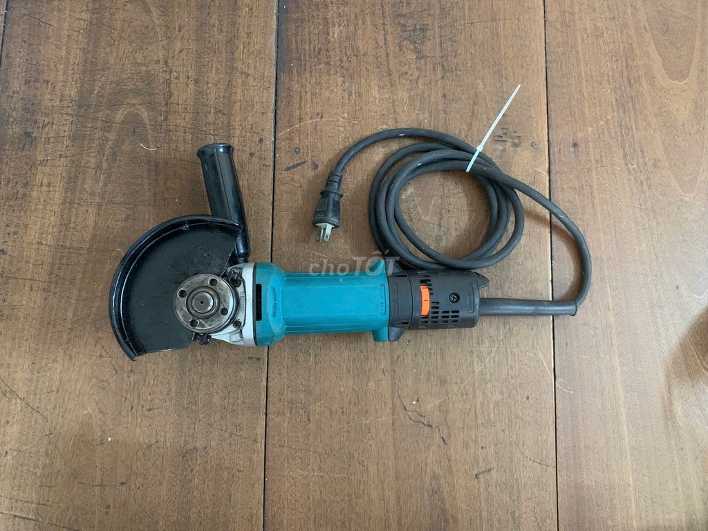 MÁY MÀI 1 TẤC 2 MAKITA - 220V - CÓ BẢO HÀNH. Mua bán Đồ chuyên dụng, Giống nuôi trồng tại Quận Tân Bình Tp Hồ Chí Minh được đăng bởi Nguyễn Quang Trường hình 1