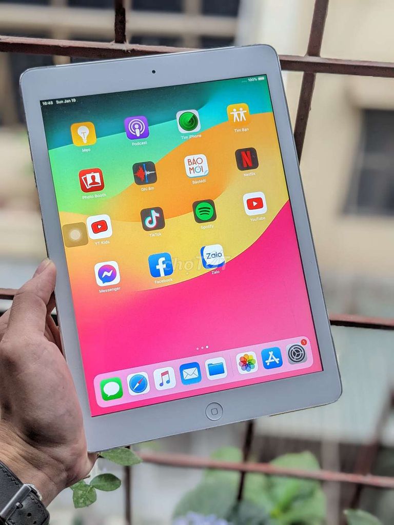 Ipad Air 32GB Xem Phim Giải trí Hát Karaoke