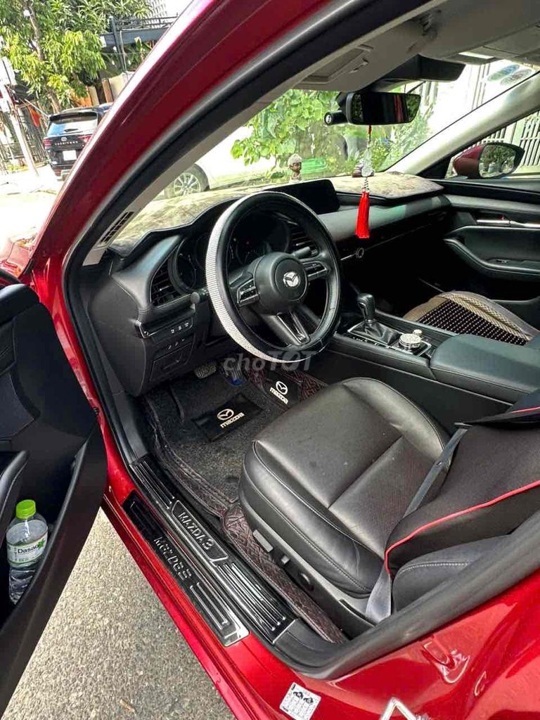 Mazda 3 2023 1.5L Luxury - 18000 km. Mua bán Ô tô tại Quận Thanh Khê Đà Nẵng được đăng bởi Tin hình 5