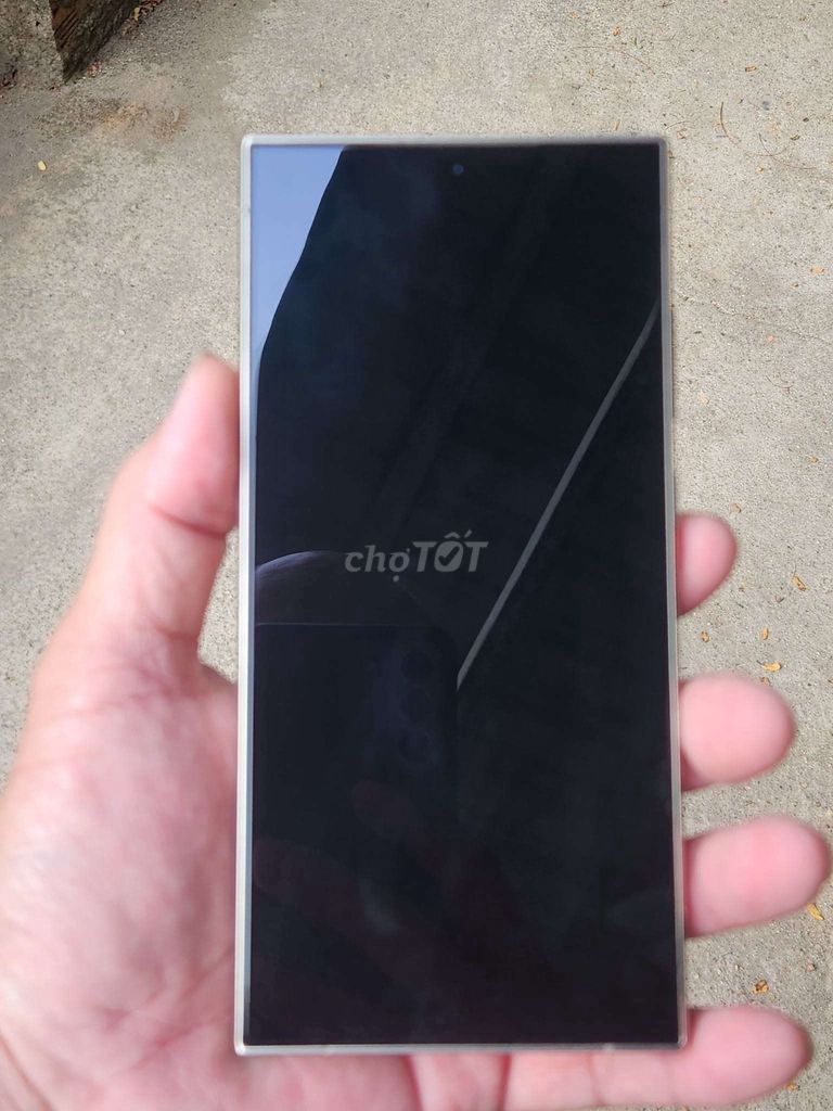 Samsung S24 Ultra 256GB Bạc Like new. Mua bán Điện thoại tại Quận 7 Tp Hồ Chí Minh được đăng bởi Chí Thiện Lê Huỳnh hình 1