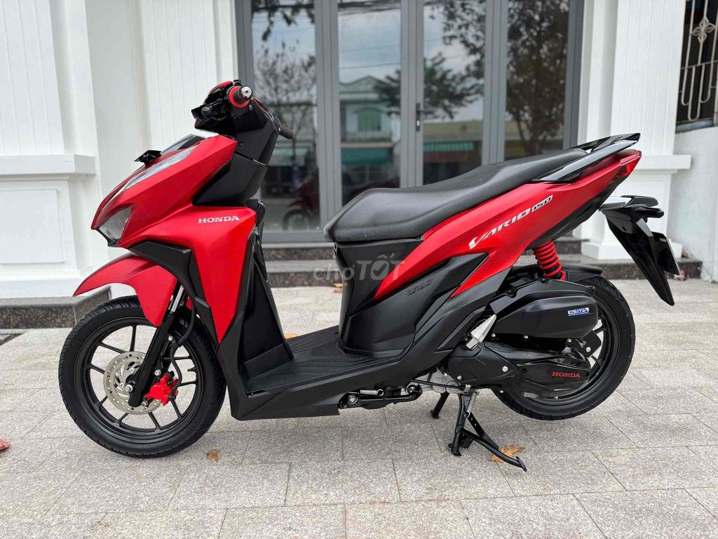 Vario125 bỏ mẫu(trả trước 6tr8)