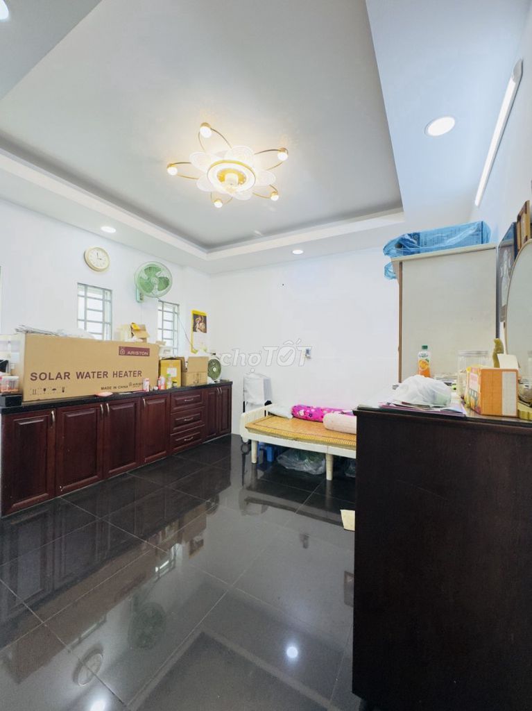 Tân Phú 47m² 3Tầng BTCT 3,7Tỷ Hẻm XeTải KinhDoanh