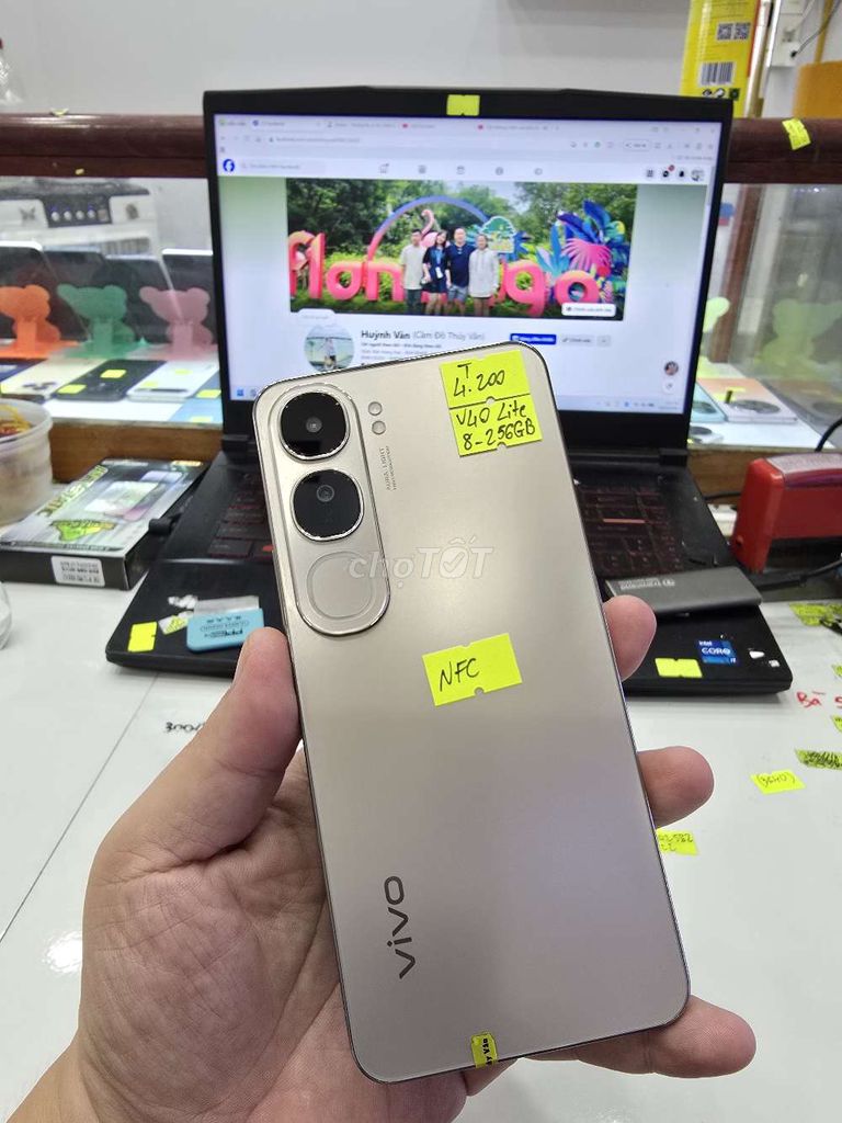 Vivo V40 Lite - 8/256GB. Mua bán Điện thoại tại Thành phố Long Xuyên An Giang được đăng bởi Facebook Cầm Đồ Thúy Vân hình 1