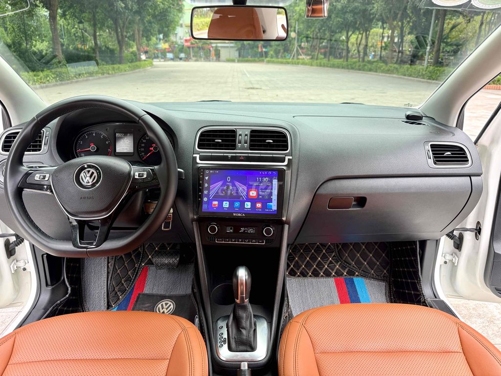 Volkswagen Polo 1.6 AT 2015. Mua bán Ô tô tại Quận Long Biên Hà Nội được đăng bởi Thế Anh hình 13