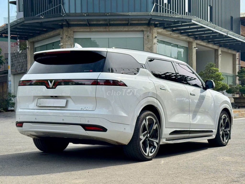 Vinfast VF9 Plus 2023 - Thuê Pin CATL - nhỉnh 1x. Mua bán Ô tô tại Thành phố Thủ Đức Tp Hồ Chí Minh được đăng bởi ôn diễm sơn hình 11