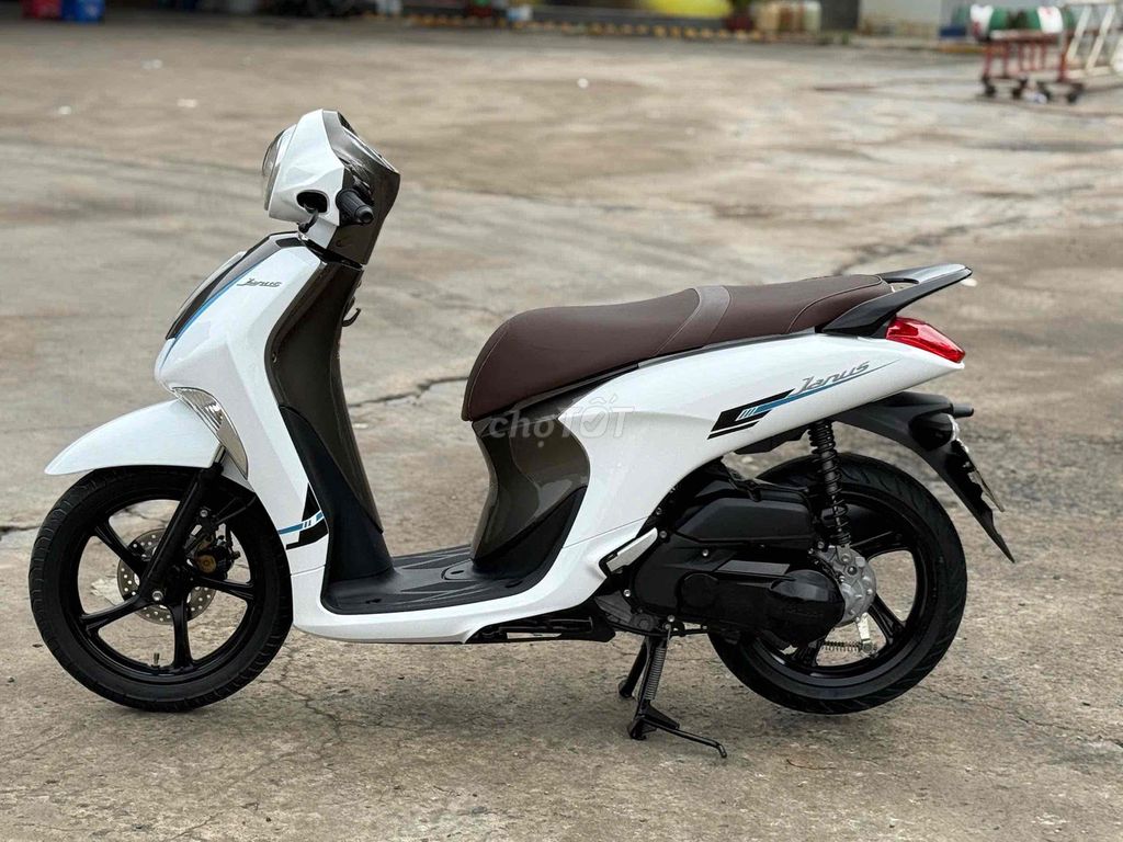 janus 2019 khoá smarkey hỗ trợ góp 0đ. Mua bán Xe máy tại Huyện Trảng Bom Đồng Nai được đăng bởi Xe Máy Ngọc Hưng hình 4