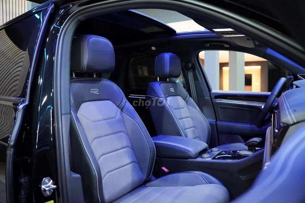 Volkswagen Touareg 2025 Luxury 2.0 TSI. Mua bán Ô tô tại Quận 1 Tp Hồ Chí Minh được đăng bởi Hưng Messi Bán Xe Đức hình 15