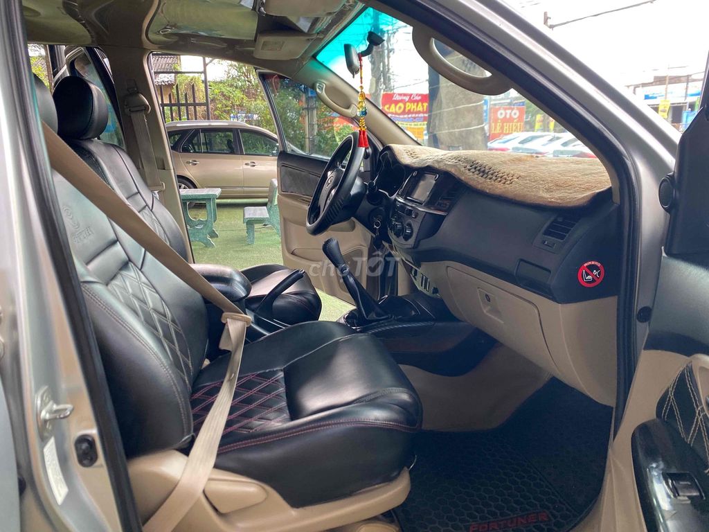 Toyota Fortuner 2014 2.5G 4x2 - 115000 km. Mua bán Ô tô tại Thành phố Long Khánh Đồng Nai được đăng bởi Mr hiếu hình 12