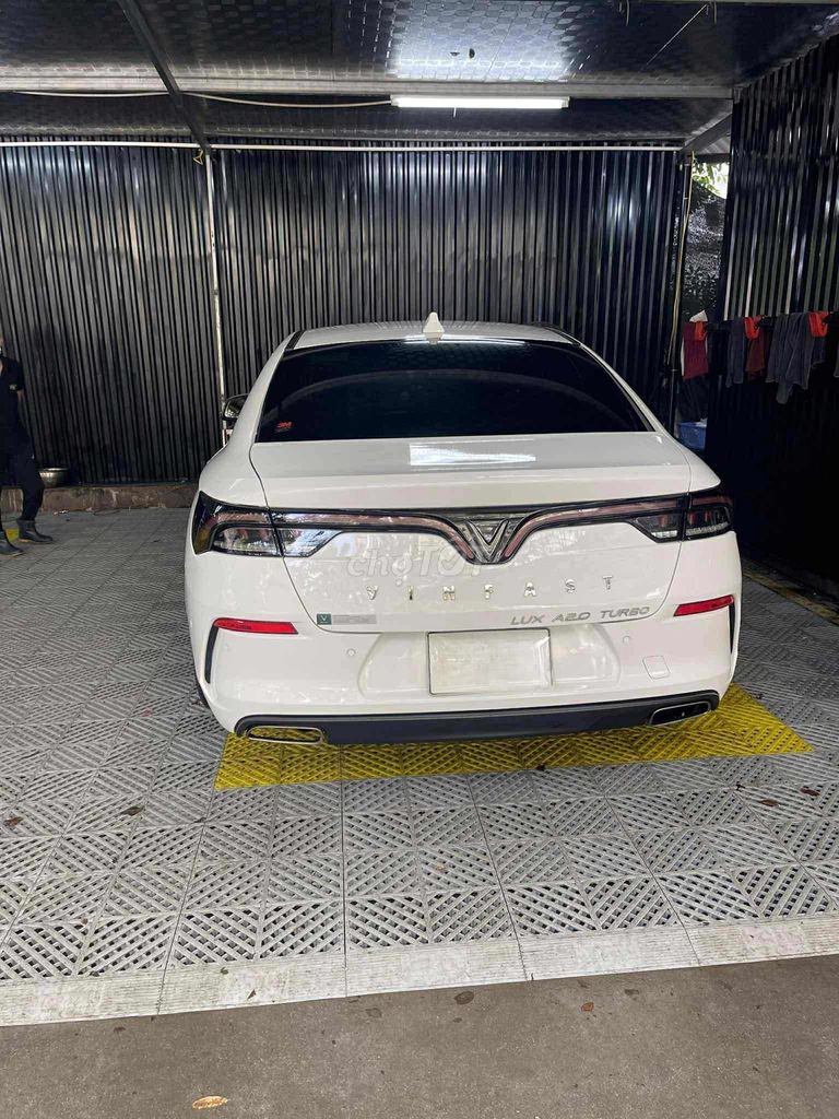 VinFast Lux A2.0 2021 Plus 2.0 AT - 46000 km. Mua bán Ô tô tại Quận Ba Đình Hà Nội được đăng bởi Vũ Khải hình 3