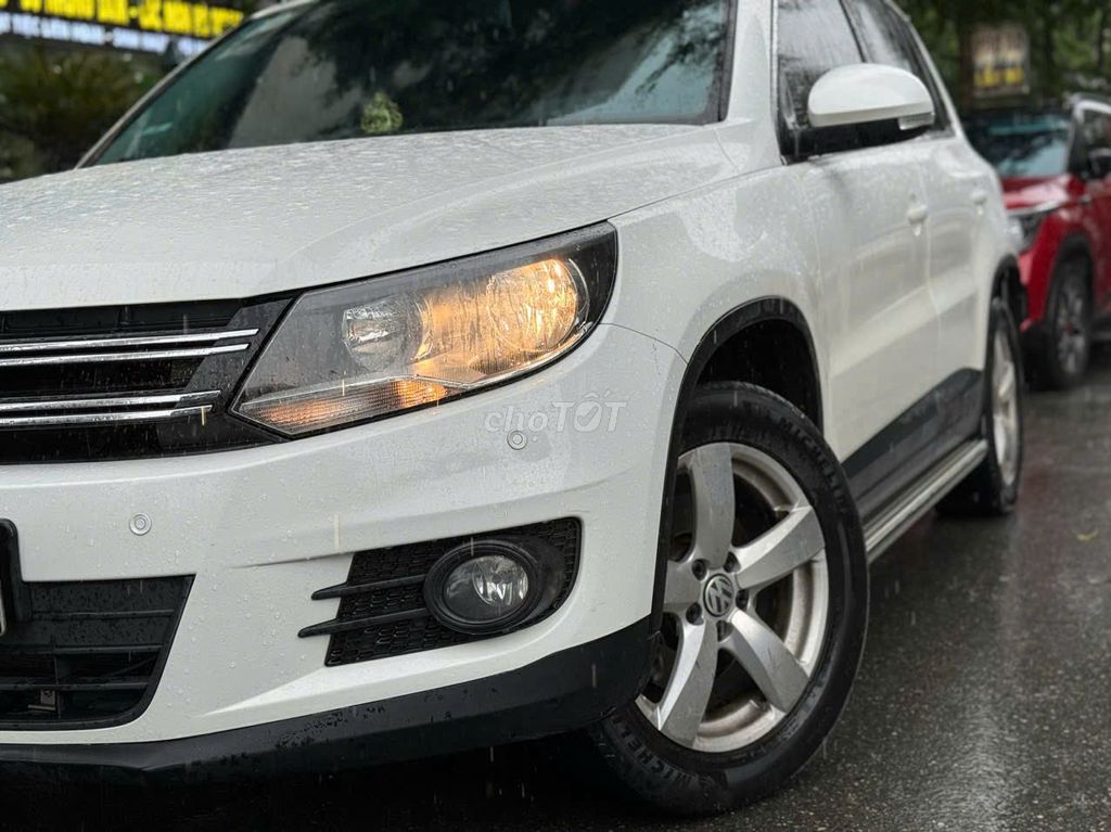 Volkswagen Tiguan 2016 2.0 AT - 75000 km. Mua bán Ô tô tại Quận Thanh Xuân Hà Nội được đăng bởi Nguyễn Tuấn Hoàng hình 16