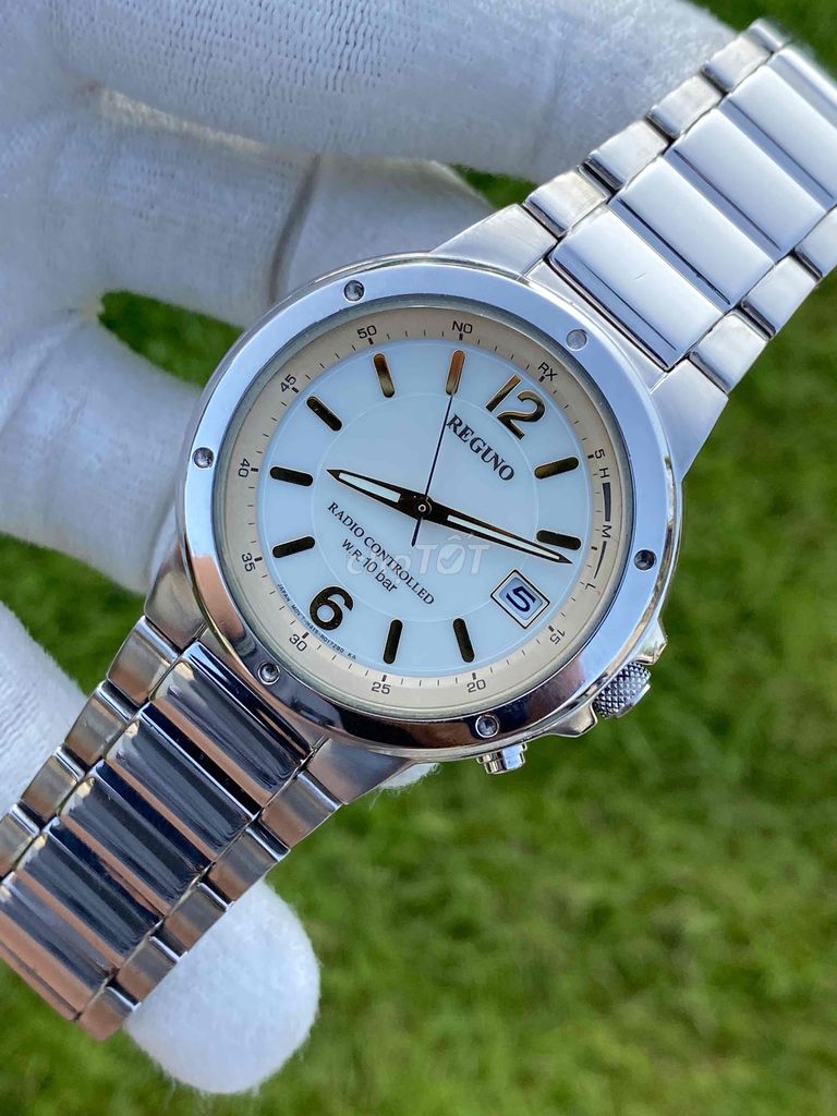 đồng hồ reguno pin năng lượng size 39mm