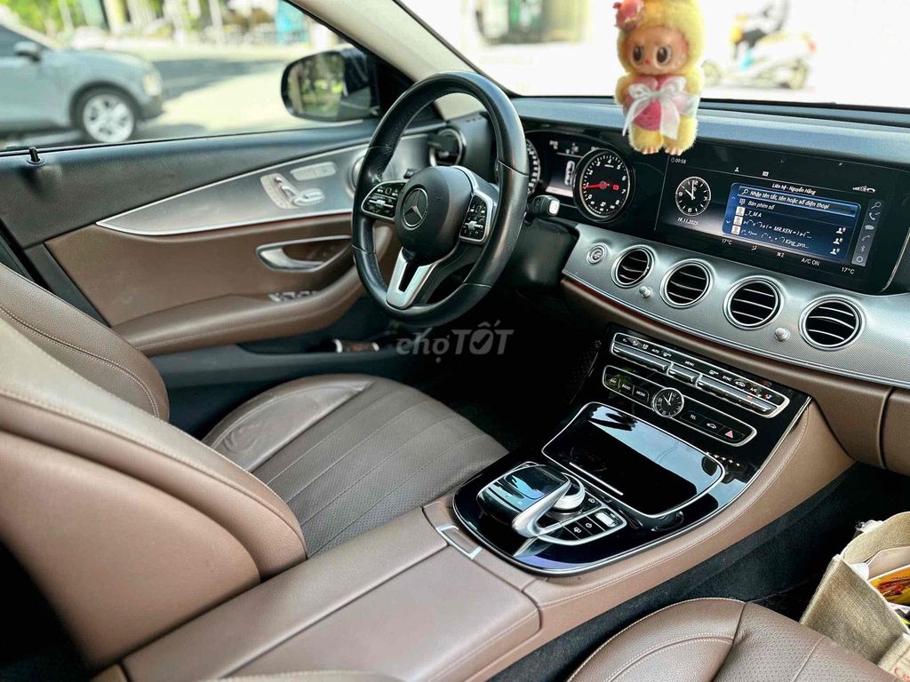 Mercedes E180 sx 2020 màu xanh nội thất nâu lăn bá. Mua bán Ô tô tại Quận Tân Phú Tp Hồ Chí Minh được đăng bởi Phước Nguyễn hình 9