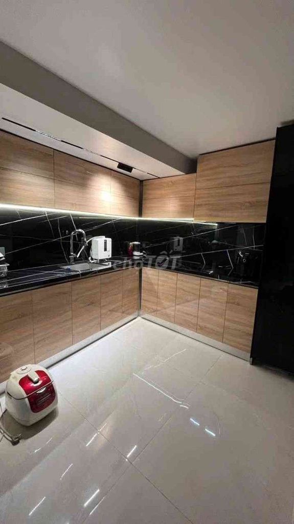 Đỗ Nhuận - Văn Cao Nhà 70 m2 , Kinh Doanh Đỉnh ,ở sướng , giá chốt đẹp
