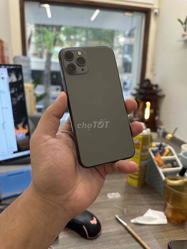 iPhone 11 Pro 64gb giá rẻ ngang 11 thường .. Mua bán Điện thoại tại Quận Đống Đa Hà Nội được đăng bởi H iStore hình 1