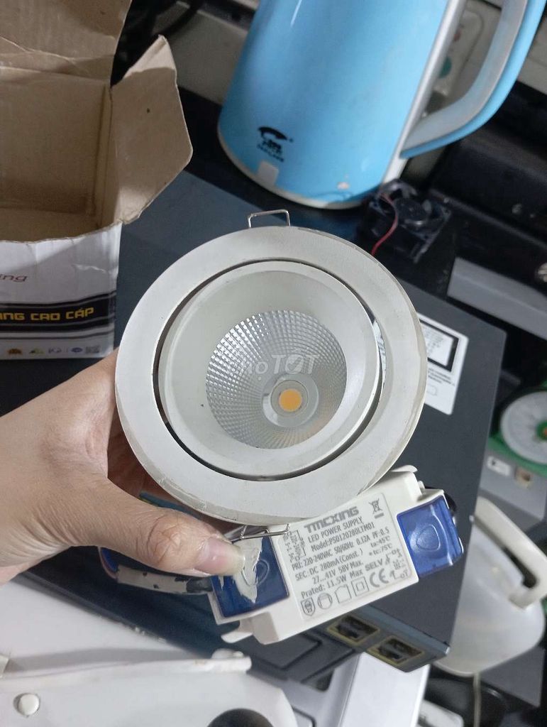 Đèn led chiếu anf-aco 40k tl thợ