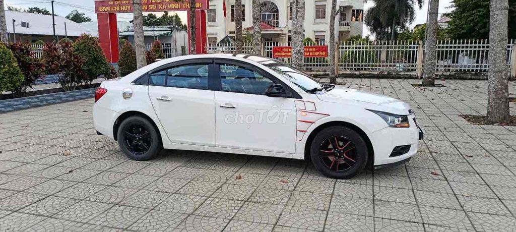 Chevrolet Cruze 2014 LTZ (2014) - 77000 km. Mua bán Ô tô tại Huyện Vĩnh Thạnh Cần Thơ được đăng bởi Kim Chi hình 2