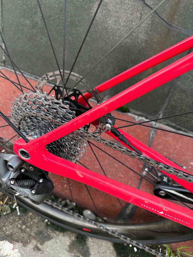 Xe road đua chuyên nghiệp nguyên con. hãng 3T Ý. Mua bán Xe đạp tại Quận Gò Vấp Tp Hồ Chí Minh được đăng bởi PHONG VŨ SHOP hình 6