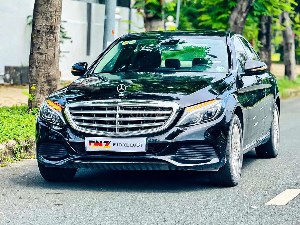 Mercedes Benz C250 Exclusive 2017. Mua bán Ô tô tại Quận 7 Tp Hồ Chí Minh được đăng bởi Cherry hình 3
