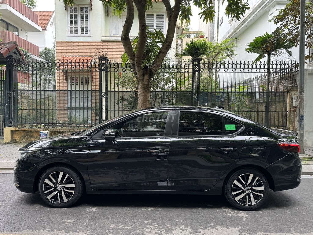 Bán gấp Honda City model 2022 bản RS full option. Mua bán Ô tô tại Quận 12 Tp Hồ Chí Minh được đăng bởi Huy 702 hình 2