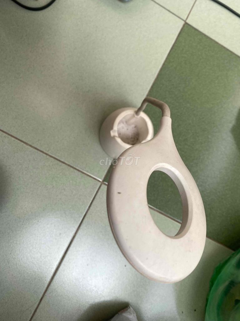 Đèn Bàn Cảm Ứng. Mua bán Đèn tại Quận Bình Tân Tp Hồ Chí Minh được đăng bởi Tâm hình 1