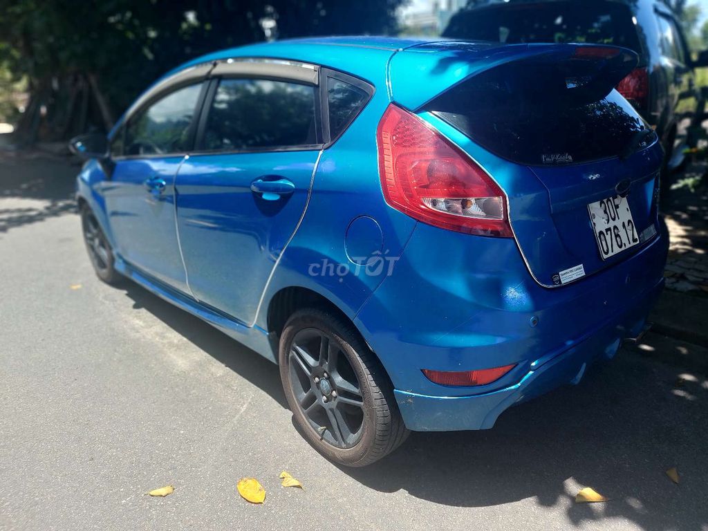 2012 - 120000 km. Mua bán Ô tô tại Quận Ngũ Hành Sơn Đà Nẵng được đăng bởi Mr Cường hình 4