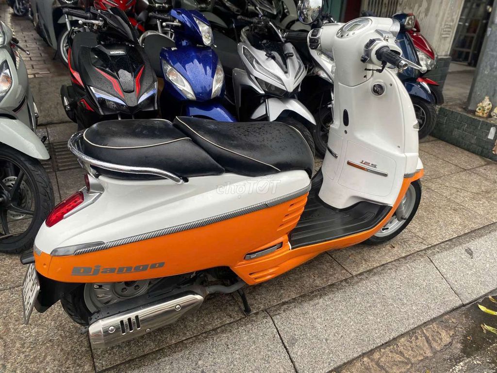 Peugeot Django 125 2020 Белый с оранжевым б/у