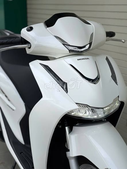 Honda SH 160 2026 Белый как новый, возможен обмен