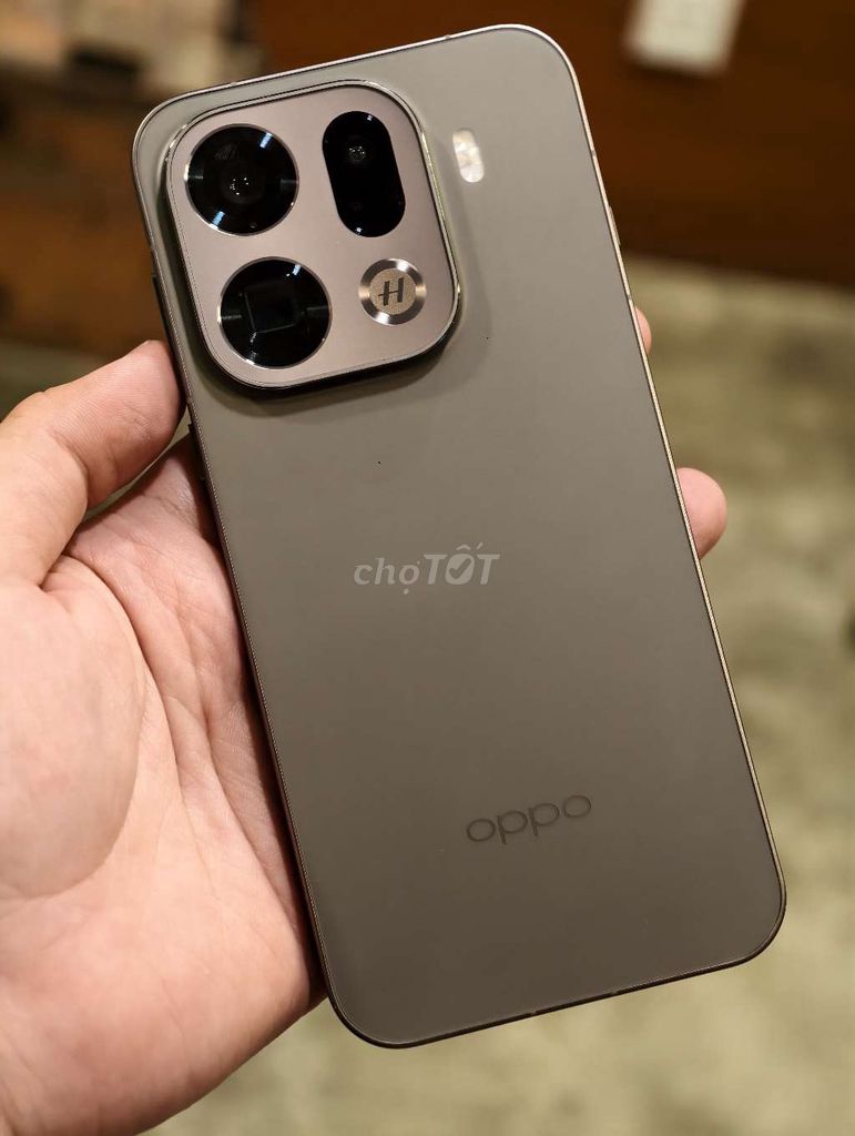 Oppo Find X9 Pro Titan 12GB/256GB. Mua bán Điện thoại tại Quận 10 Tp Hồ Chí Minh được đăng bởi Nờ i Ny hình 1