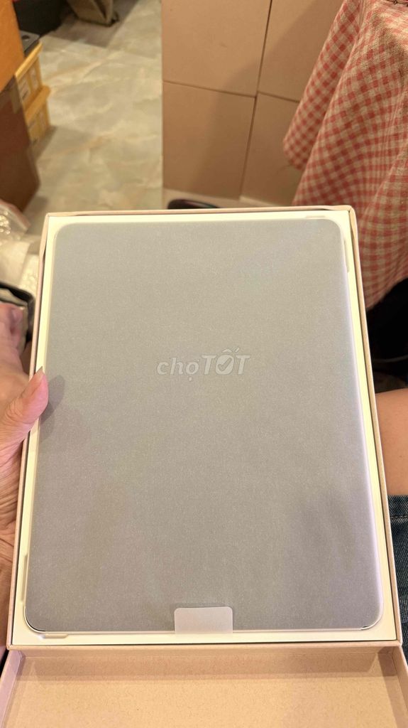 Apple iPad Pro M2 12.9 inch 2TB Xám Chưa active. Mua bán Máy tính bảng tại Quận 10 Tp Hồ Chí Minh được đăng bởi nguyen trieu phu hình 1