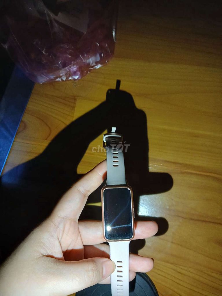 Huawei Band 7 Nữ Silicon Theo dõi sức khoẻ. Mua bán Thiết bị đeo thông minh tại Quận Bình Thạnh Tp Hồ Chí Minh được đăng bởi tuyền hình 1