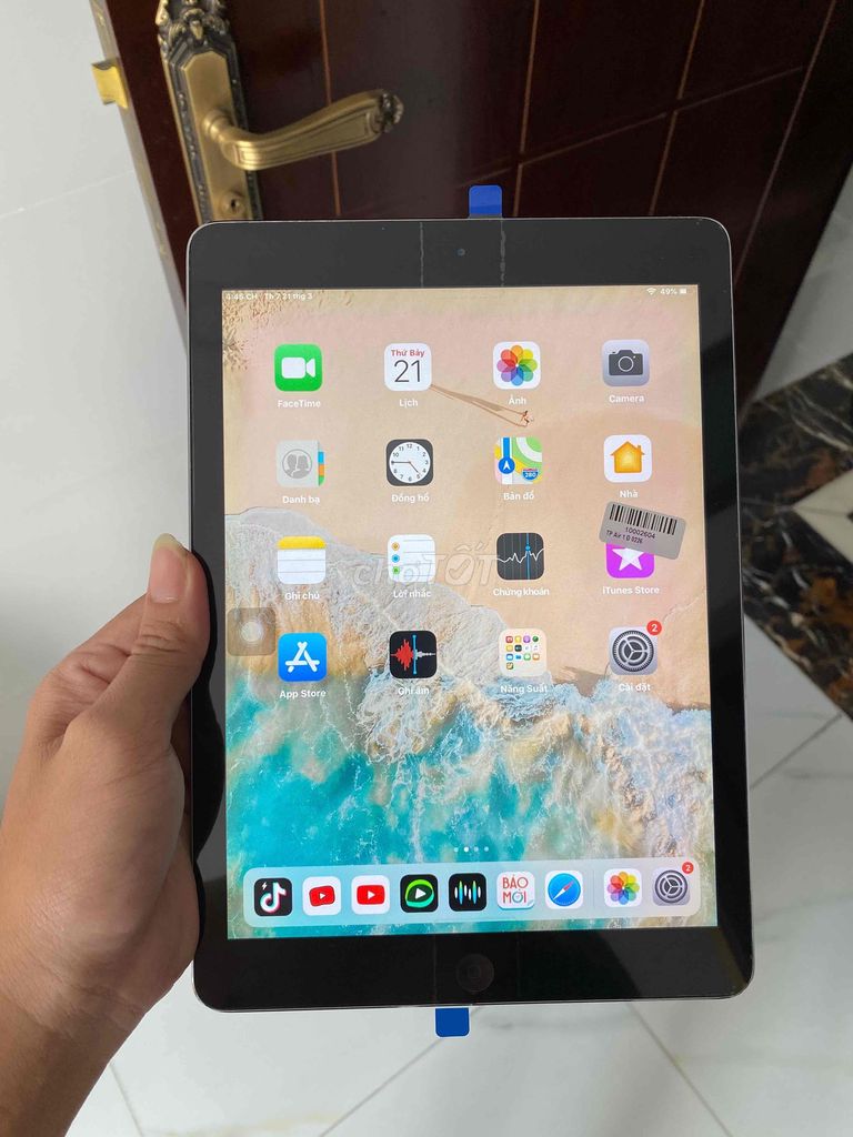 iPad Gray 128GB Chính Chủ. Mua bán Máy tính bảng tại Quận 3 Tp Hồ Chí Minh được đăng bởi Lựa Chọn Tốt Nhất hình 1