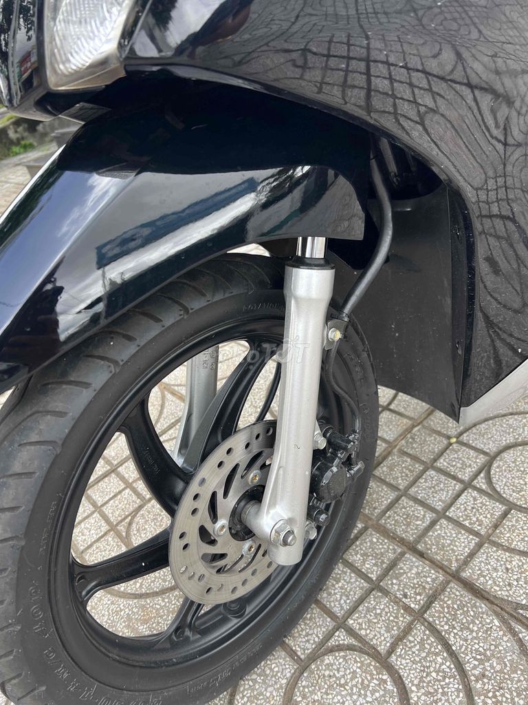 HonDa Vision chính chủ máy móc rin êm, áo quần đẹp. Mua bán Xe máy tại Thành phố Pleiku Gia Lai được đăng bởi Hải Trần hình 3