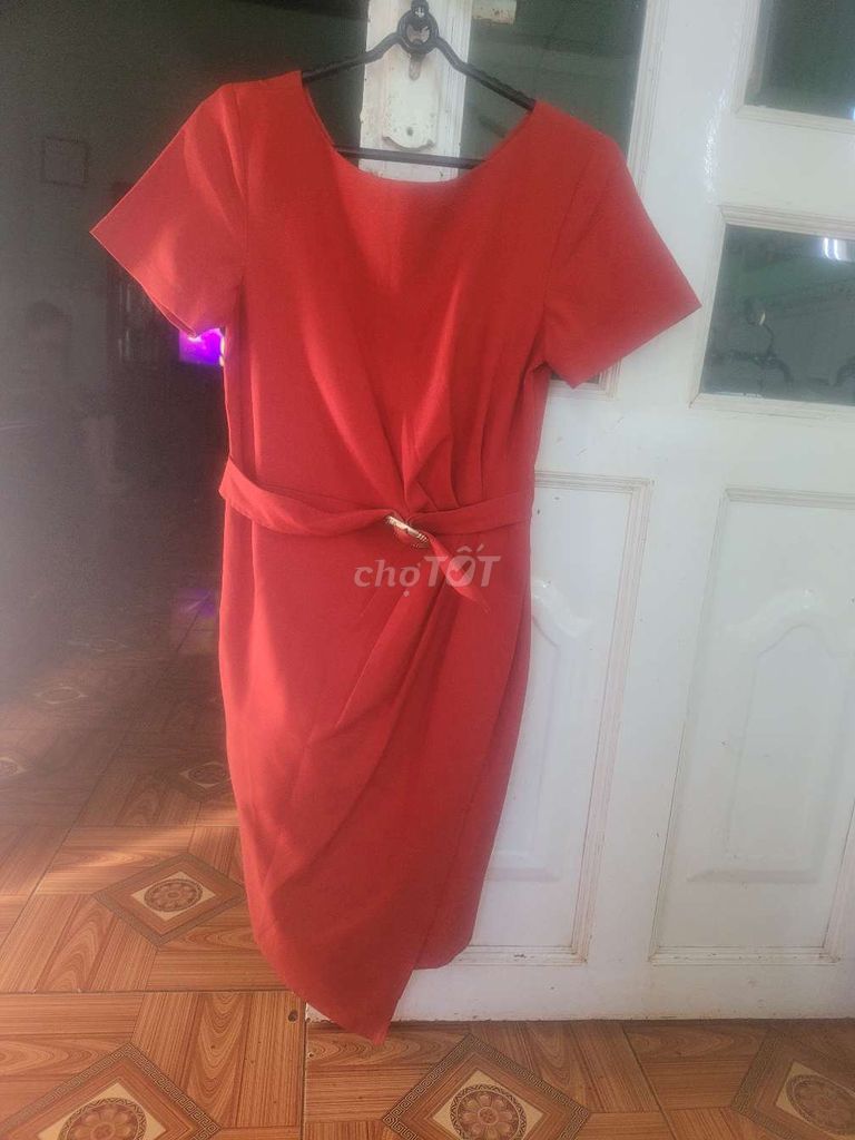 Đầm nữ Vải mềm mại Đỏ. Mua bán Quần áo tại Thị xã Phước Long Bình Phước được đăng bởi Nguyễn Thu Hằng hình 1