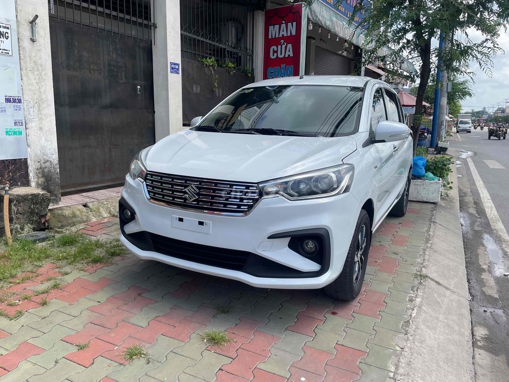 Suzuki Ertiga 2022 Hybrid 1.5 AT - 77000 km. Mua bán Ô tô tại Quận 12 Tp Hồ Chí Minh được đăng bởi Phong hình 2