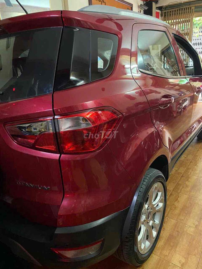 XE GIA ĐÌNH ÍT SỬ DỤNG CÒN MỚI TITANIUM. Mua bán Ô tô tại Quận 10 Tp Hồ Chí Minh được đăng bởi Lê kim Du hình 3