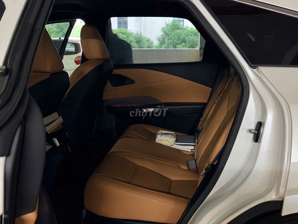 Lexus RX350 Premium 2024. Mua bán Ô tô tại Quận Long Biên Hà Nội được đăng bởi Khổng Tấn Luxury Car hình 14