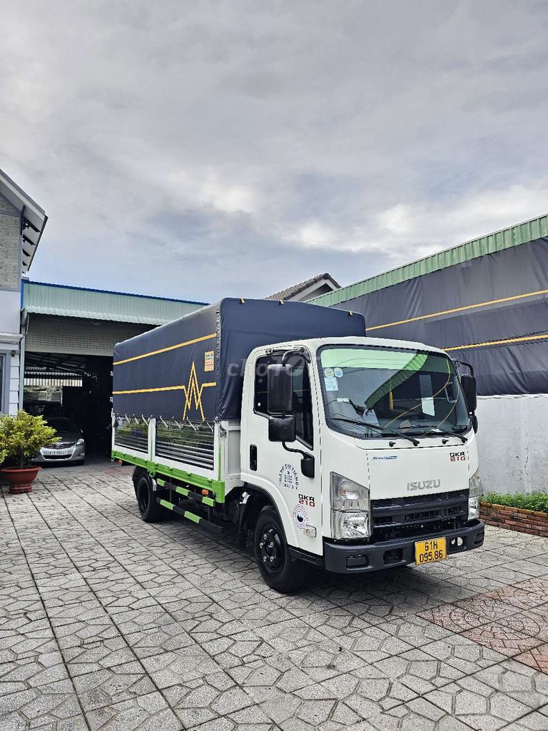 Bán ISUZU QKR 210 tải 2t280 đời 2023 thùng 4m360