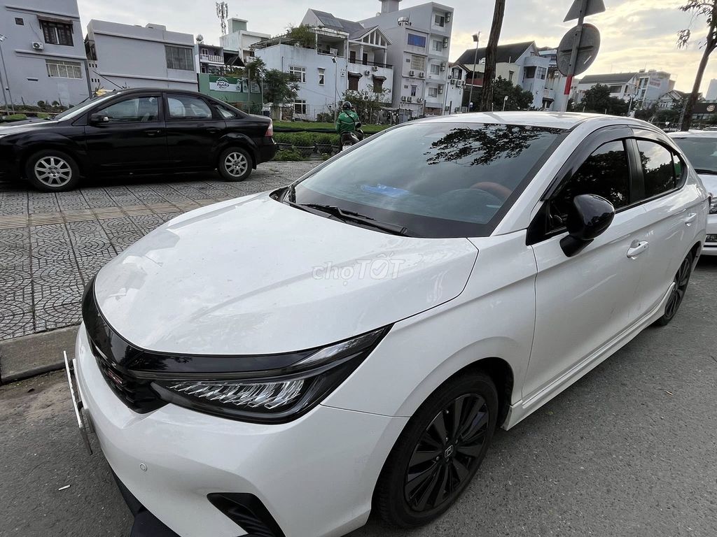 Honda City RS 2024 Trắng 14200 km. Mua bán Ô tô tại Quận Hải Châu Đà Nẵng được đăng bởi lê quốc huy hình 1