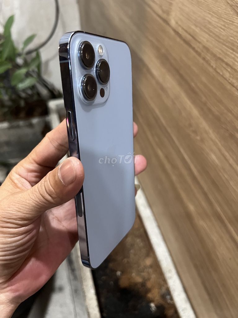 Bán máy iPhone 13 Pro Max 128GB QT Mỹ pin 93% đẹp. Mua bán Điện thoại tại Quận 1 Tp Hồ Chí Minh được đăng bởi Huy hình 1