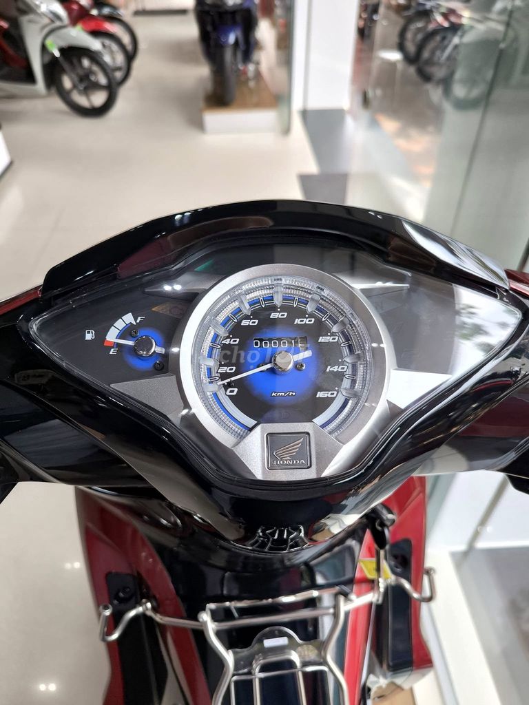 Xe máy Honda Future 125 FI Cao Cấp 2024. Mua bán Xe máy tại Quận 4 Tp Hồ Chí Minh được đăng bởi Head Phát Tiến hình 3