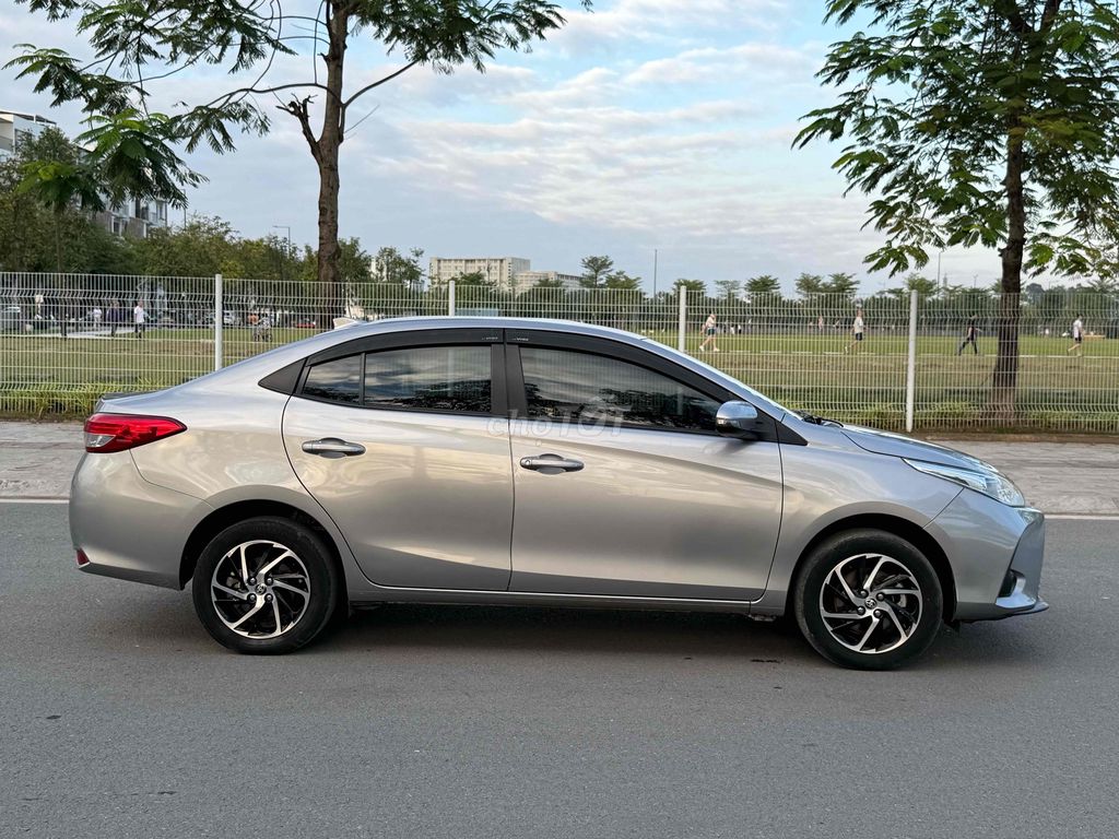 Vios 2021 MT tư nhân một chủ. Mua bán Ô tô tại Quận Hoàng Mai Hà Nội được đăng bởi Dong Doanh hình 8