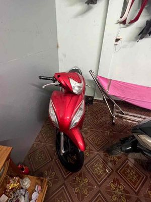 Honda Vision 2013 màu Đỏ. Mua bán Xe máy tại Thành phố Vũng Tàu Bà Rịa - Vũng Tàu được đăng bởi bán xe máy cho ngừoi khó khăn cho thiếu nửa tiền chỉ cần cccd