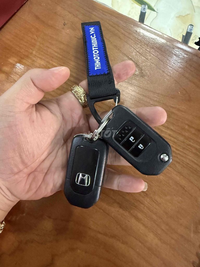 Honda Jazz 2018 VX - 62000 km, 1 chủ siu keng, 😻. Mua bán Ô tô tại Thành phố Thủ Đức Tp Hồ Chí Minh được đăng bởi Thi Moto Thủ Đức hình 4