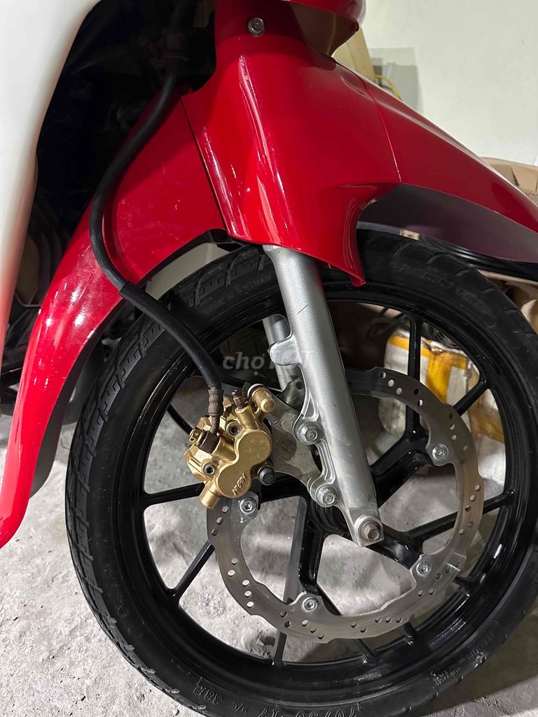 do không còn nhu cầu sử dụng nên muốn bán xipo. Mua bán Xe máy tại Huyện Việt Yên Bắc Giang được đăng bởi Dũng hình 3