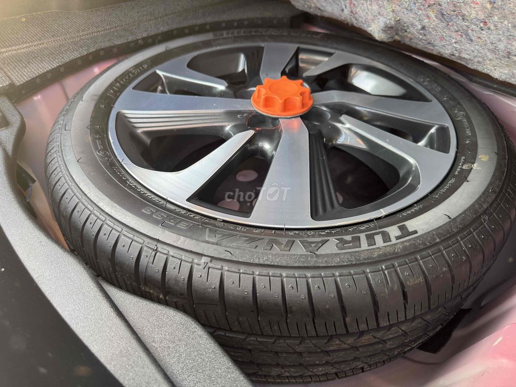 Toyota Yaris 2018 form 2019 1.5G CVT - 75000 km. Mua bán Ô tô tại Quận Thanh Xuân Hà Nội được đăng bởi Nguyễn Quang Đức hình 9