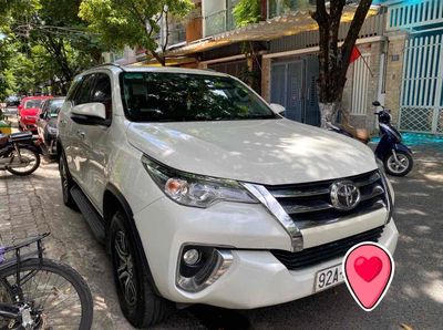 Toyota Fortuner 2017 Trắng 7 chỗ số tự động