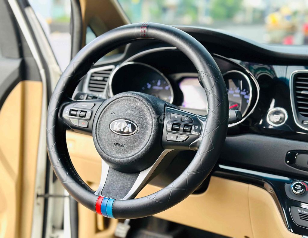 Kia Sedona 2016 - 2018 bản full máy dầu xe zin a-z. Mua bán Ô tô tại Huyện Hóc Môn Tp Hồ Chí Minh được đăng bởi Quân Showroom Auto888 hình 18