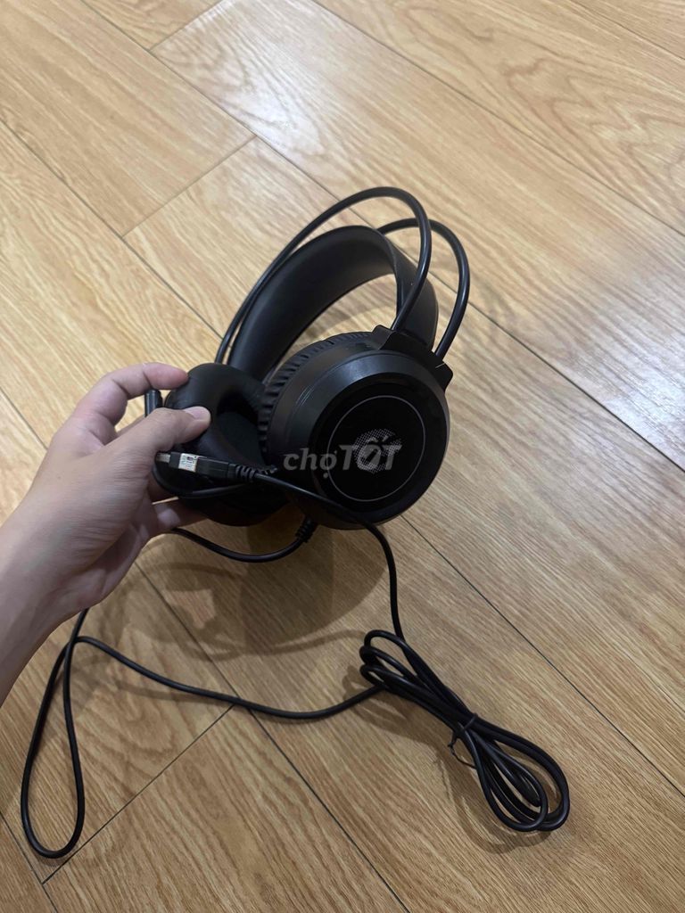 Tai nghe chơi game có dây Đen. Mua bán Tivi, Âm thanh tại Quận Sơn Trà Đà Nẵng được đăng bởi pham huy hình 1
